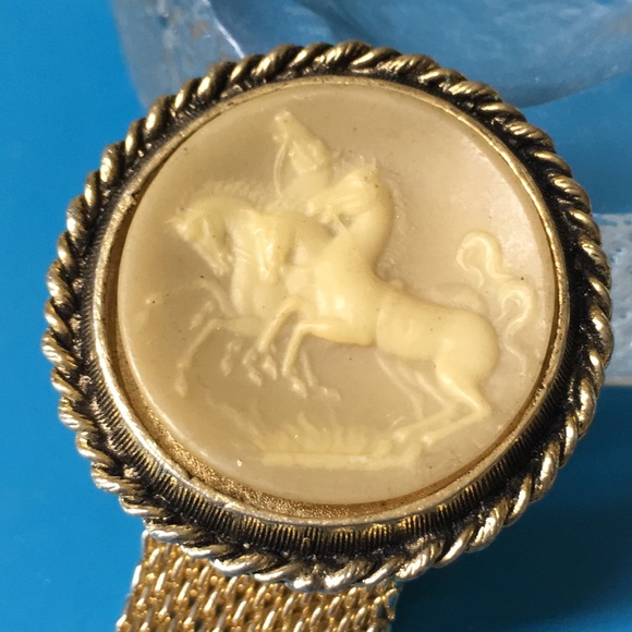 🖤Vtg RARE Cameo cufflinks - Picture 2 of 14